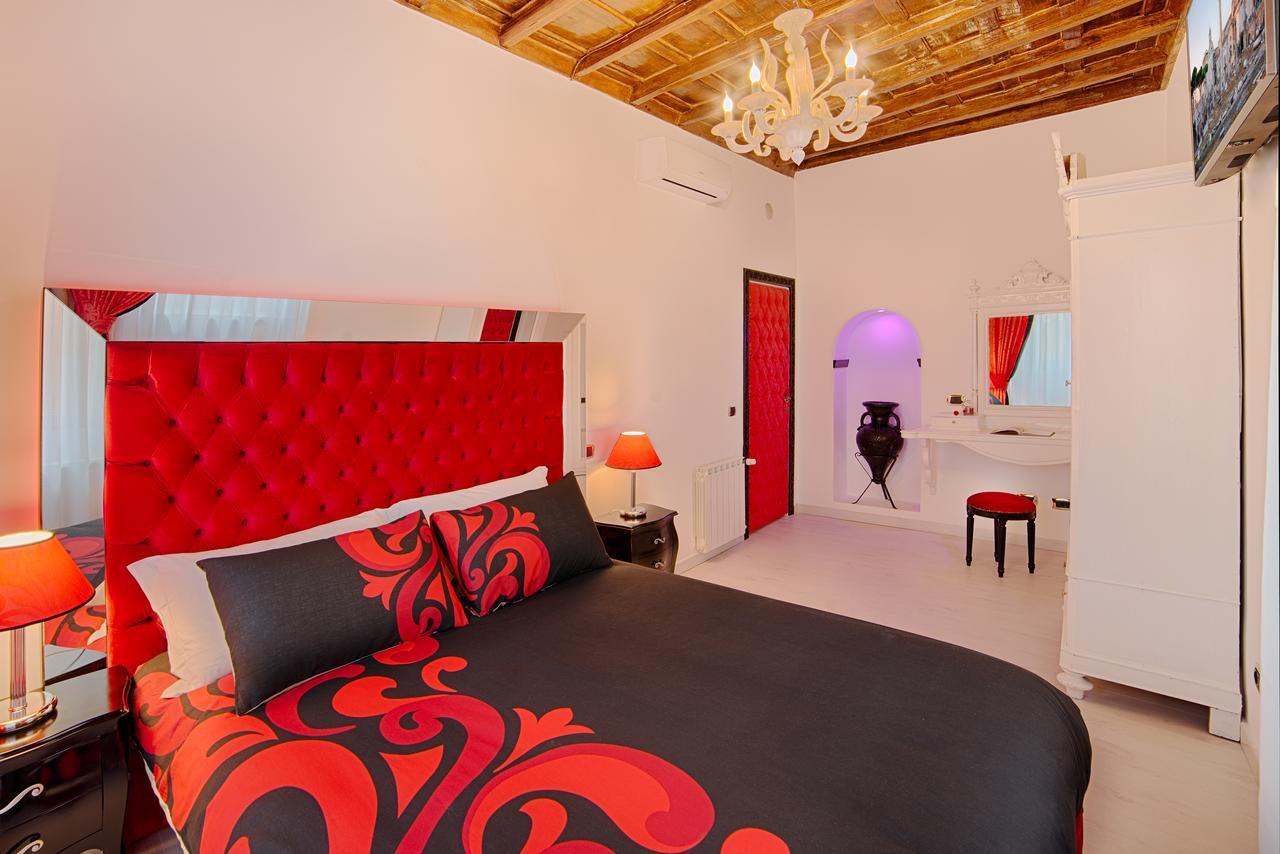 Spanish Steps Amazing Apartment Рим Экстерьер фото